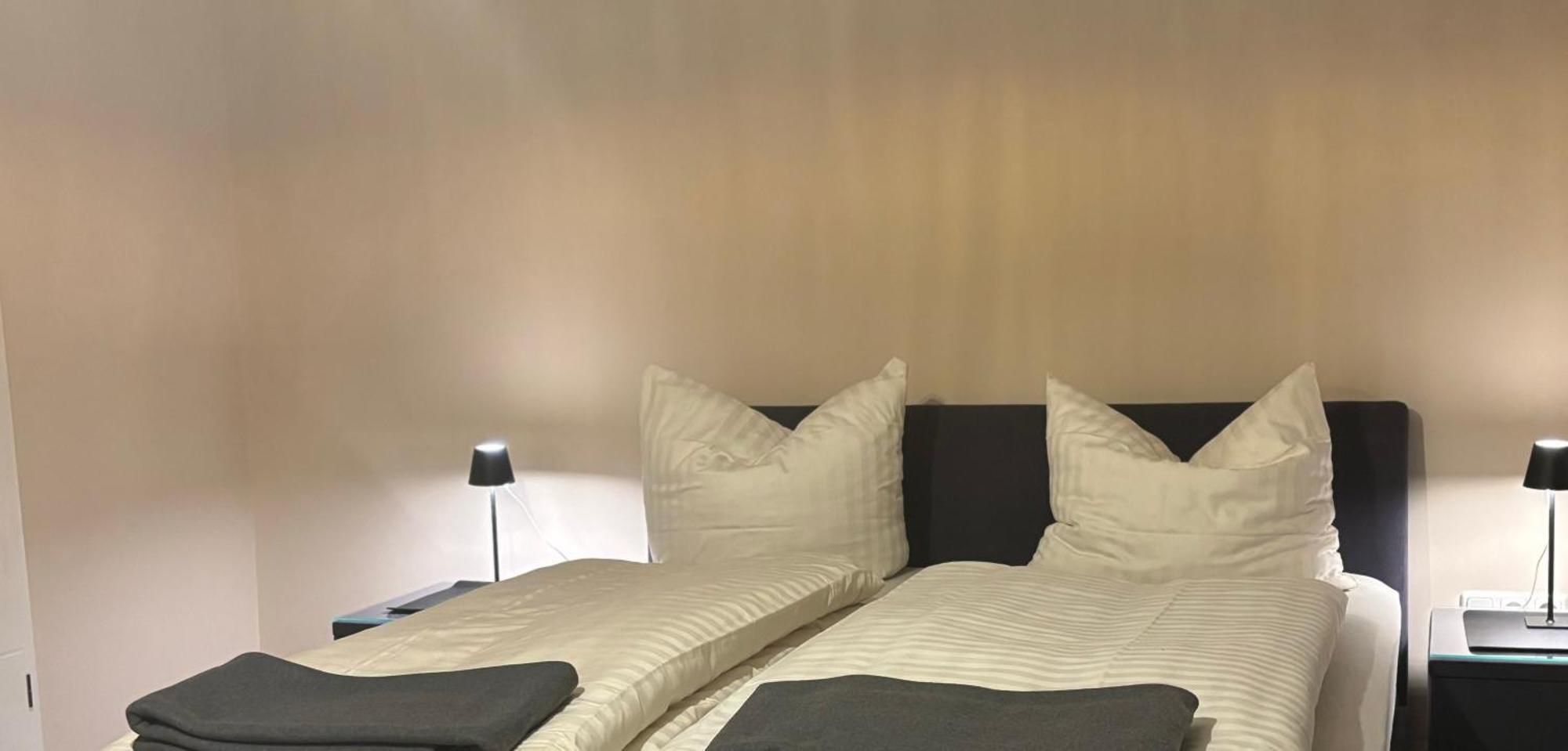 Hotel Zur Sonne Cottbus Extérieur photo